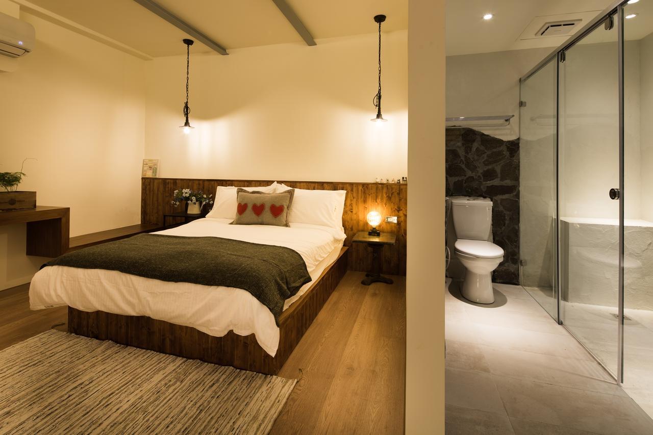 Haku Beach Days Inn Nanwan Eksteriør bilde